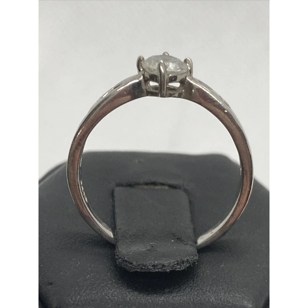 Vintage Round CZ Solitaire Band Ring Size 7.25 Sterling Silver 925 Dainty 2g‎